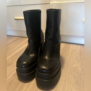 Steve Madden Chunky Platform Booties